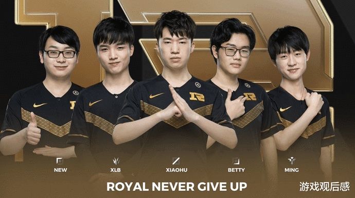 自己在球队 自己在球队