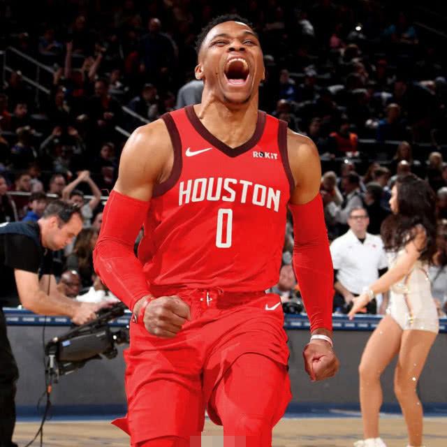 萨里式中场 萨里式中场